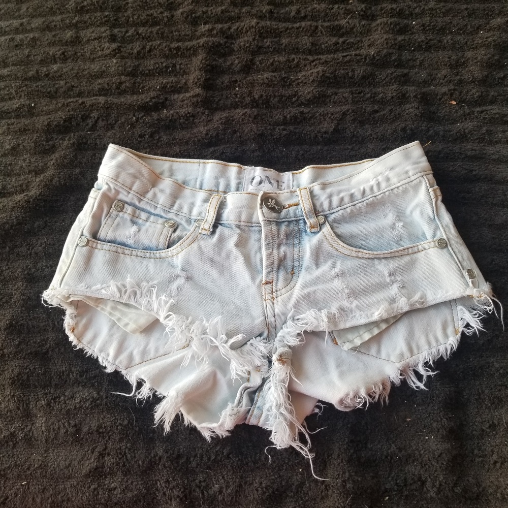 One teaspoon bonitas 22